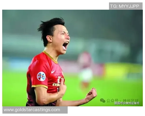 以传奇前锋什尔的辉煌生涯为中心探寻他在世界足球史中的独特地位